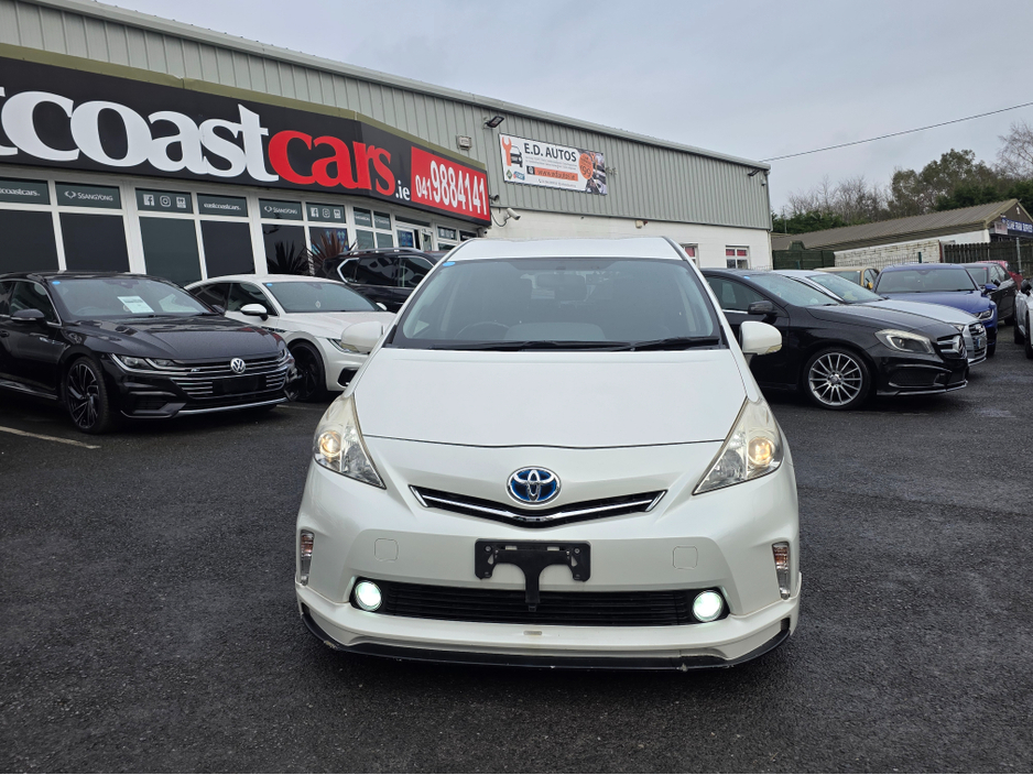 2014 Toyota Prius Alpha (7 Seater) - SELF CHARGING HYBRID -ALLOYS - REVERSE CAMERA - SIMI DEALER - LOW ROAD TAX BAND €14,450