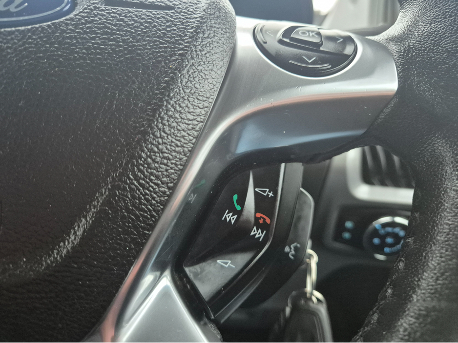 2015 Ford Transit Custom 100PS 270 SWB L4 LR 4DR €9,950