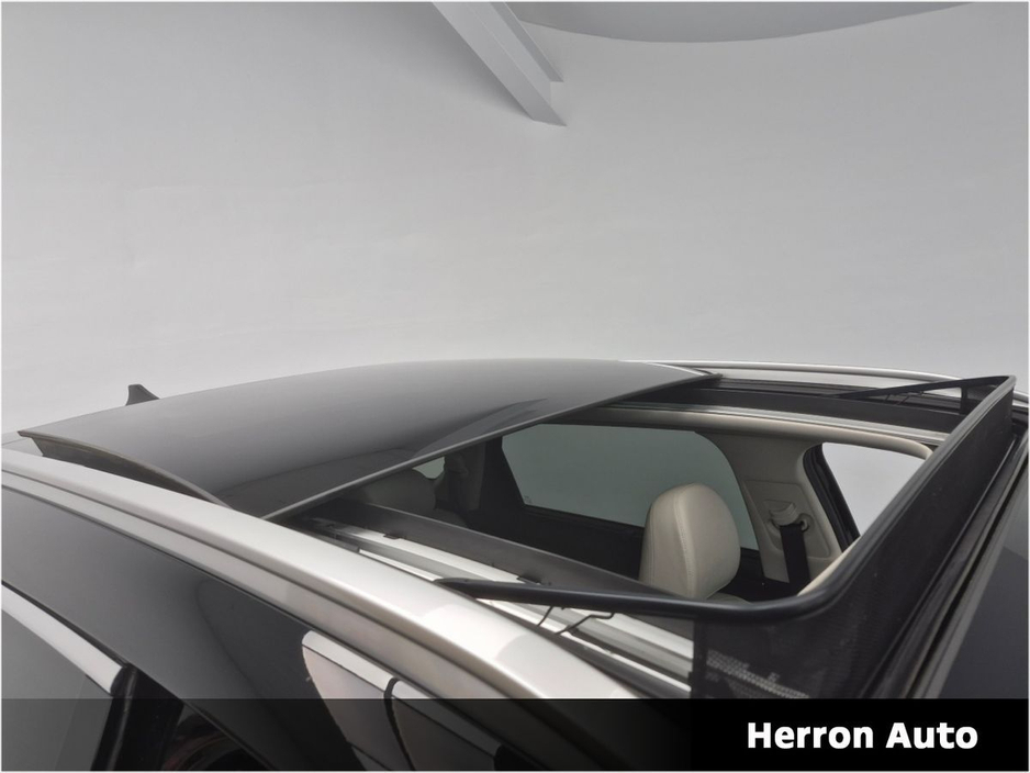 2022 Kia Sorento - image 15