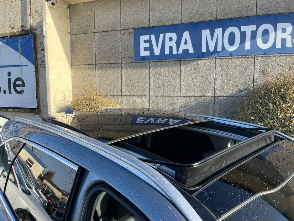 2025 Kia Sorento - image 29