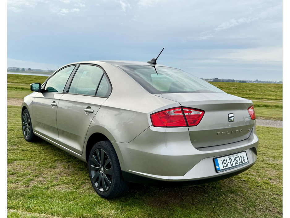 2015 SEAT Toledo - image 4