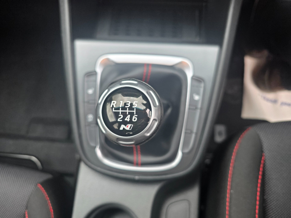 2023 Hyundai Kona - image 20