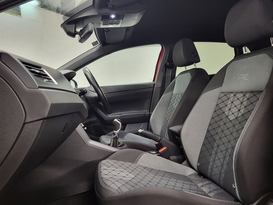 2023 Volkswagen Polo 1.0 TSI 95HP R-Line €21,975