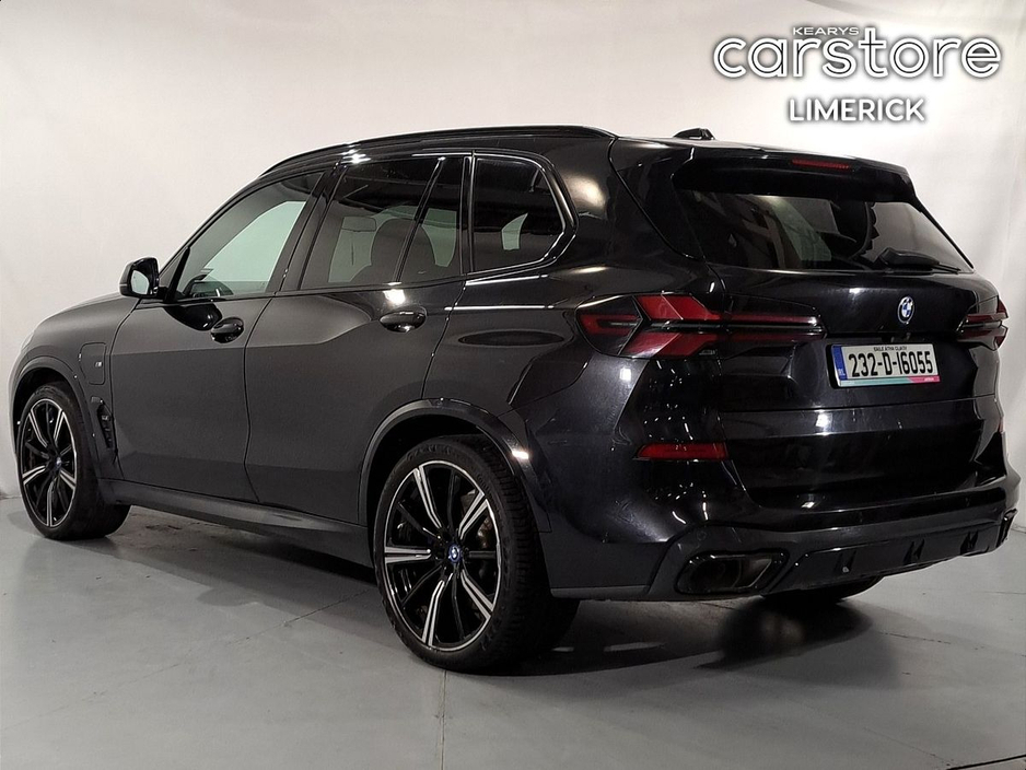 2023 BMW X5 xDrive50e M Sport €81,880