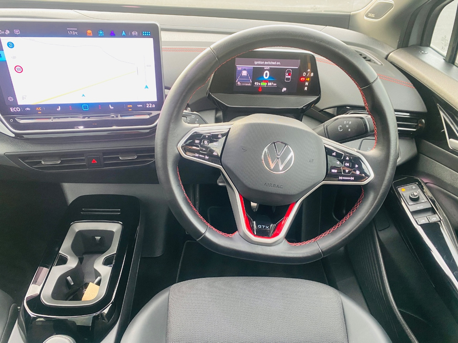 2024 Volkswagen ID.4 - image 10