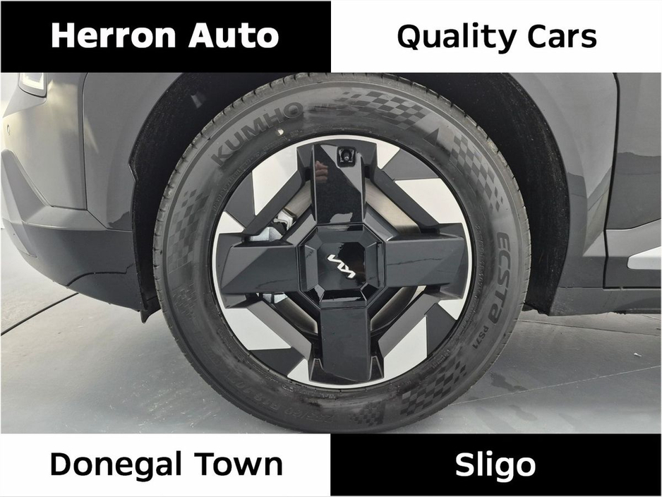 2026 Kia EV5 - image 3