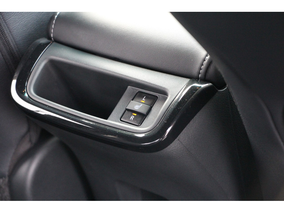 2026 Toyota Hilux - image 18