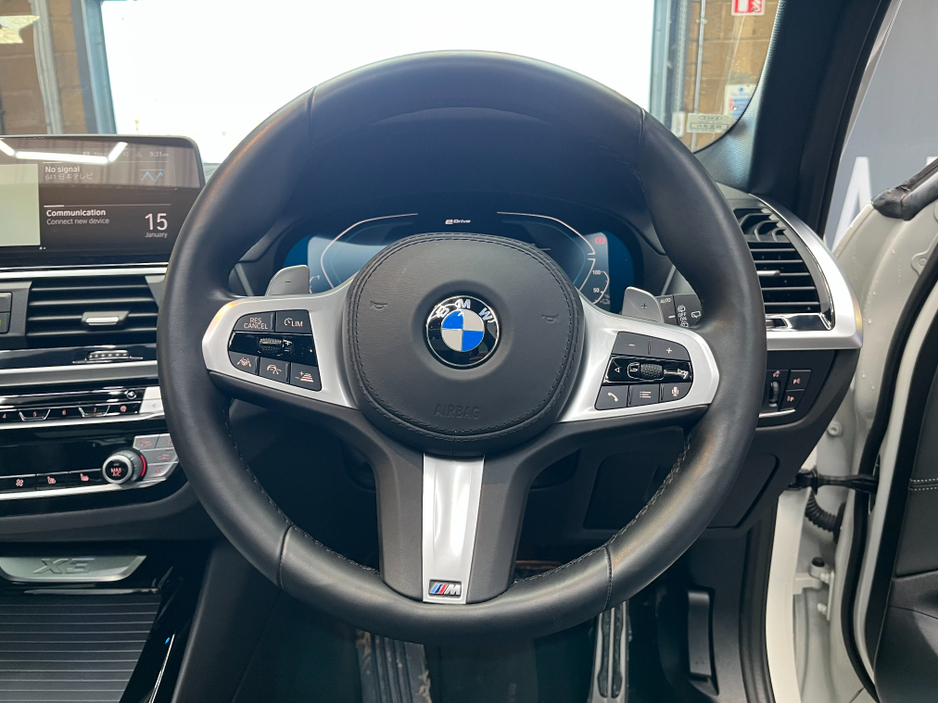 2021 BMW X3 2021 BMW X3 XDRIVE 30E M-SPORT EDITION JOY 2.0 AUTOMATIC / CRUISE CONTROL / 360° PARKING CAMERA / ELECTRIC MEMORY & HEATED SEATS / PADDLE SHIFTERS / PANORAMIC SUNROOF / APPLE CARPLAY