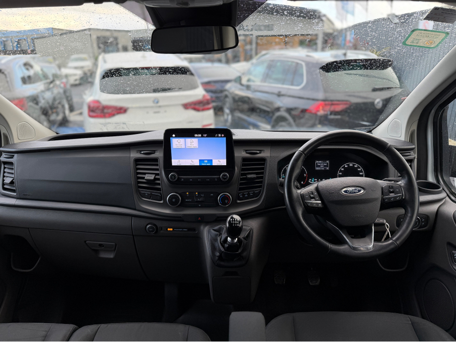 2021 Ford Transit Custom Kombi - image 46