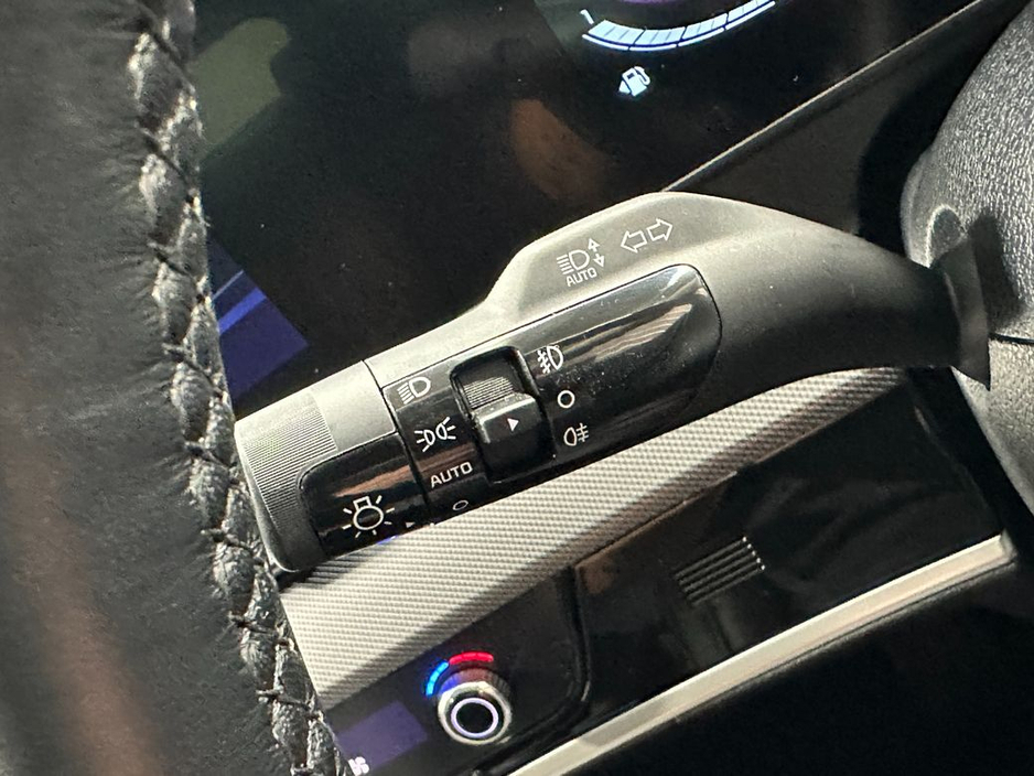 2025 Kia Sportage - image 16