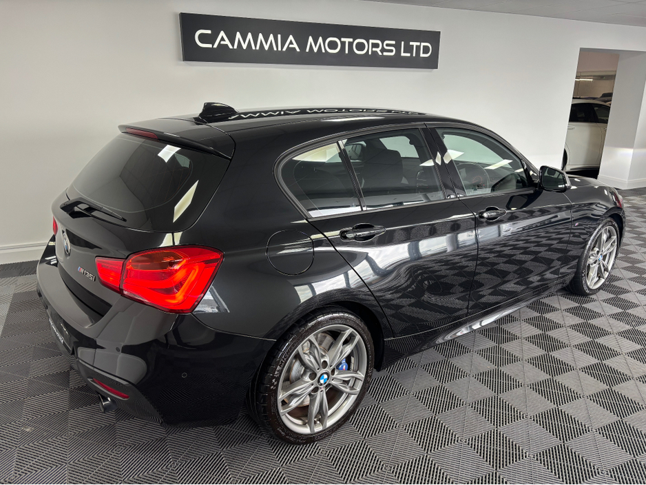 2015 BMW M1 - image 5