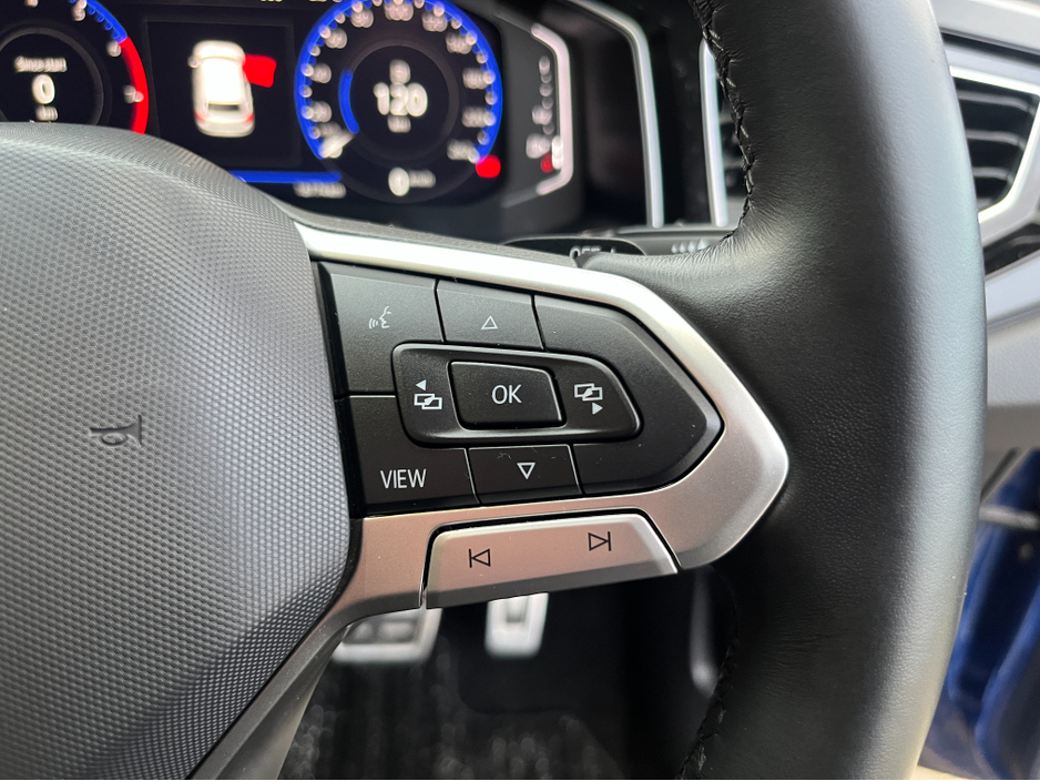 2022 Volkswagen Polo R-LINE AUTOMATIC 1.0 PETROL //KEYLESS ENTRY//ADAPTIVE CRUISE CONTROL//REVERSE CAMERA// €21,950