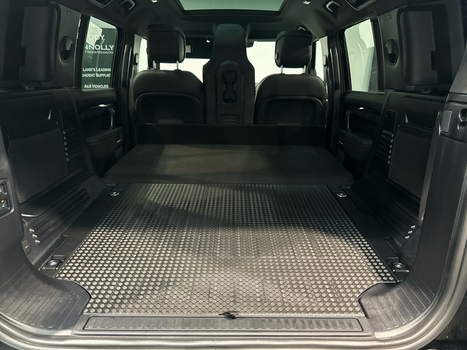 2026 Land Rover Defender - image 18