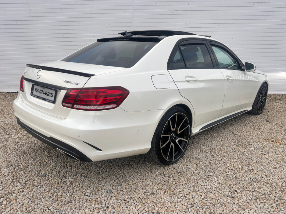 2015 Mercedes-Benz E Class - image 2