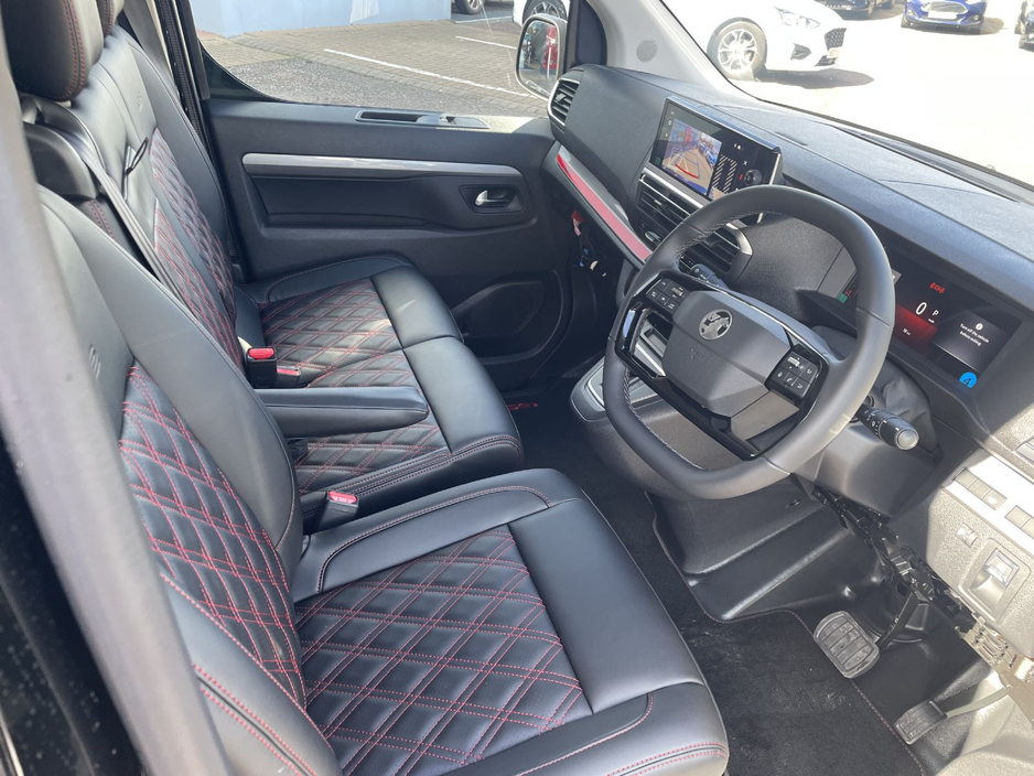 2026 Opel Vivaro - image 12