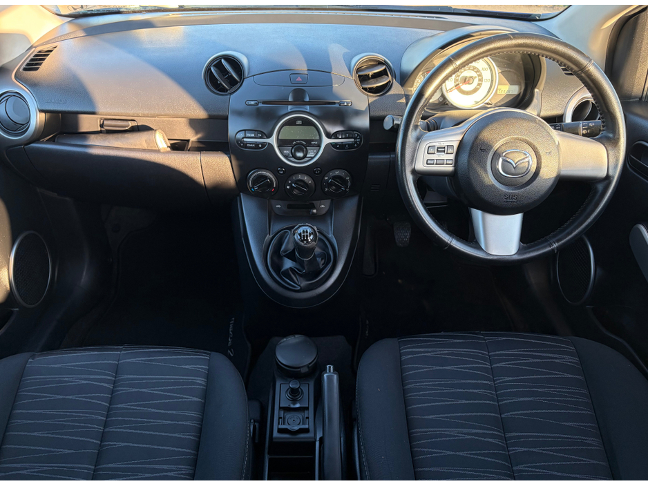 2008 Mazda Mazda2 - image 7