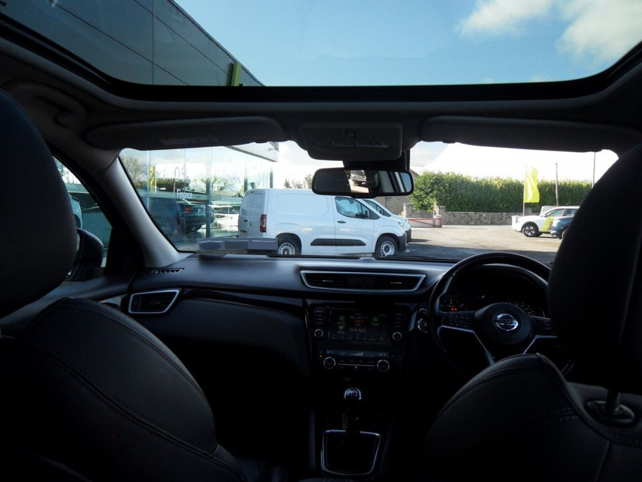 2020 Nissan Qashqai - image 9