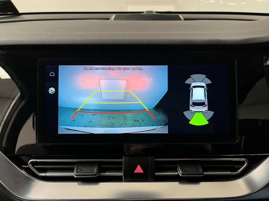 2022 Kia e-Niro - image 15