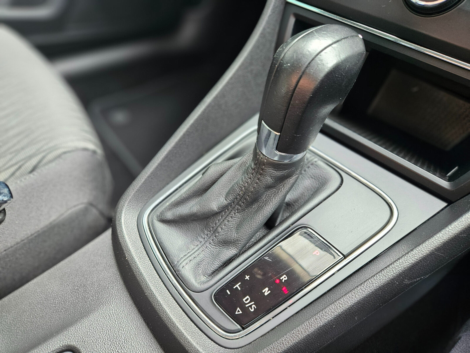 2016 SEAT Leon - image 16