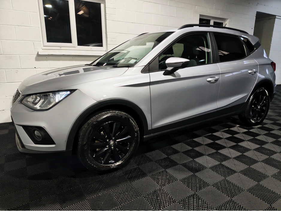 2021 SEAT Arona - image 2