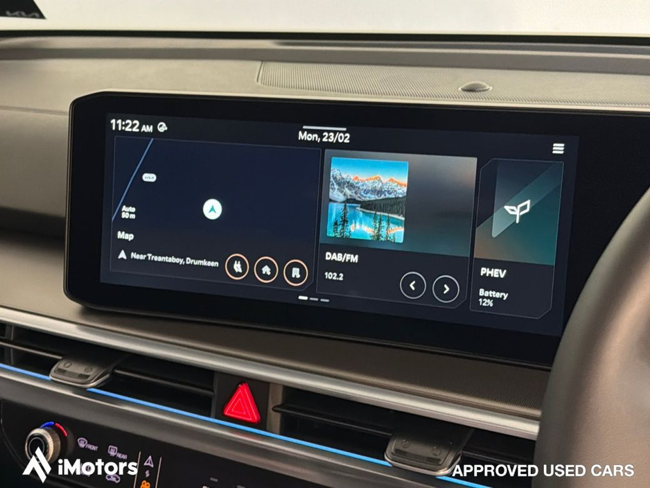 2025 Kia Sorento - image 28