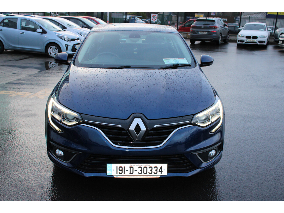 2019 Renault Megane 1.3 TCe 140 GPF Play €13,950