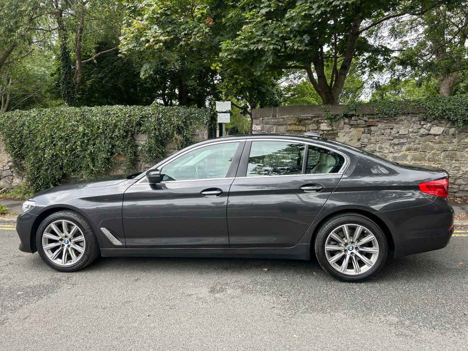 2017 BMW 5 Series D SE  4DR AUTOMATIC  LEATHER INTERIOR €18,495