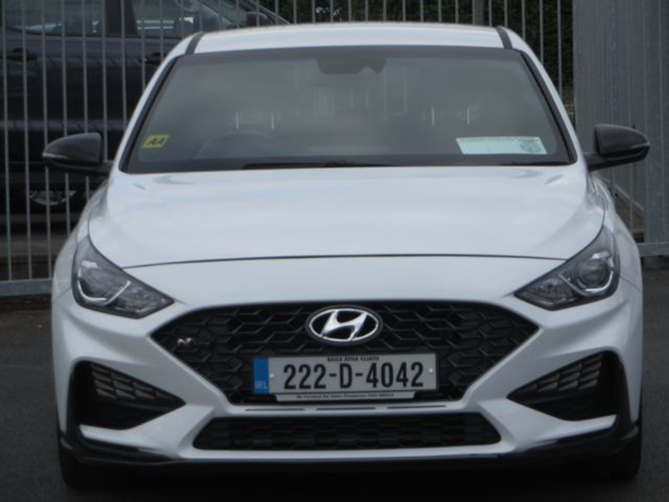 2022 Hyundai i30 - image 8