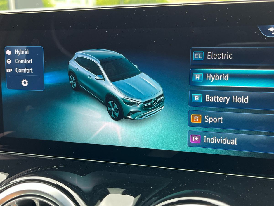 2024 Mercedes-Benz GLA Class - image 26