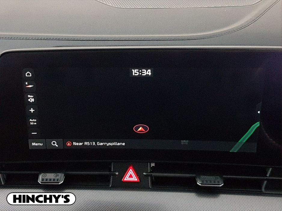 2022 Kia Sportage - image 12