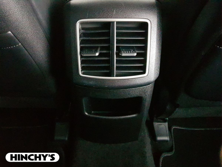 2023 Kia Sportage - image 29