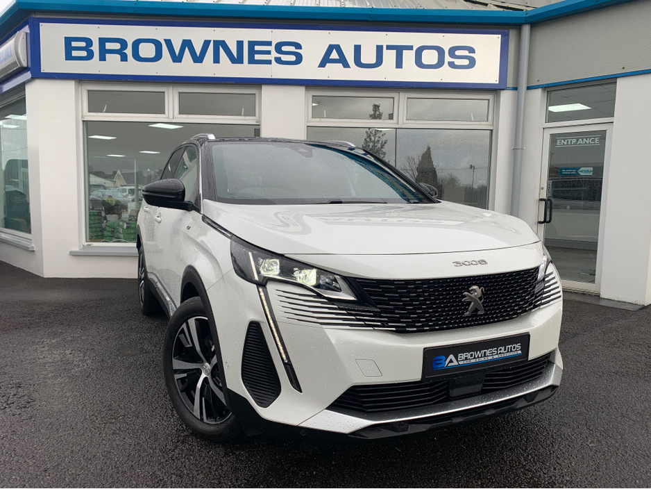 2023 Peugeot 3008 - image 10