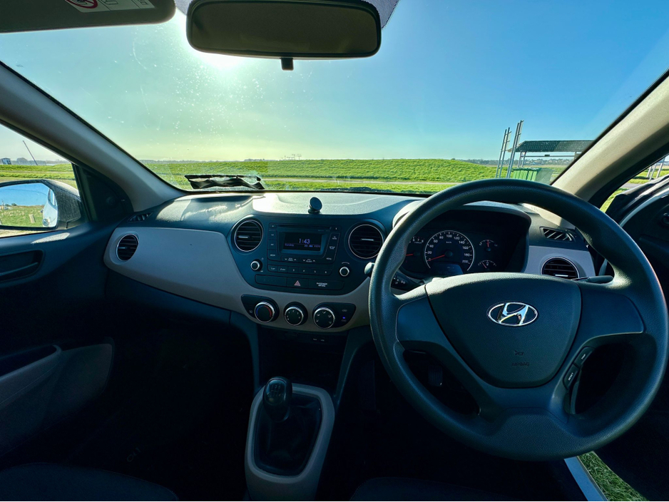 2014 Hyundai i10 - image 4