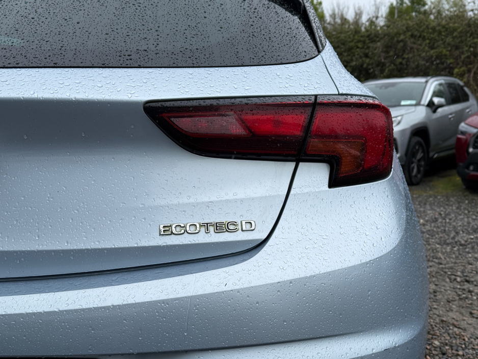 2019 Opel Astra - image 14