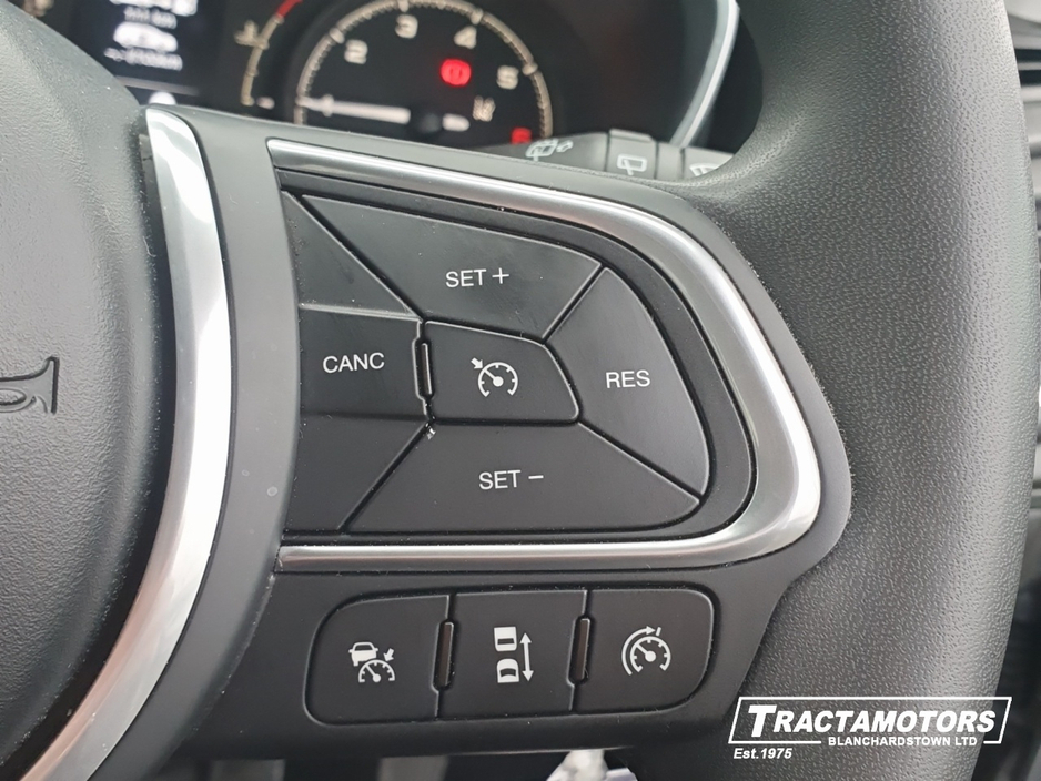 2023 Fiat Tipo - image 23