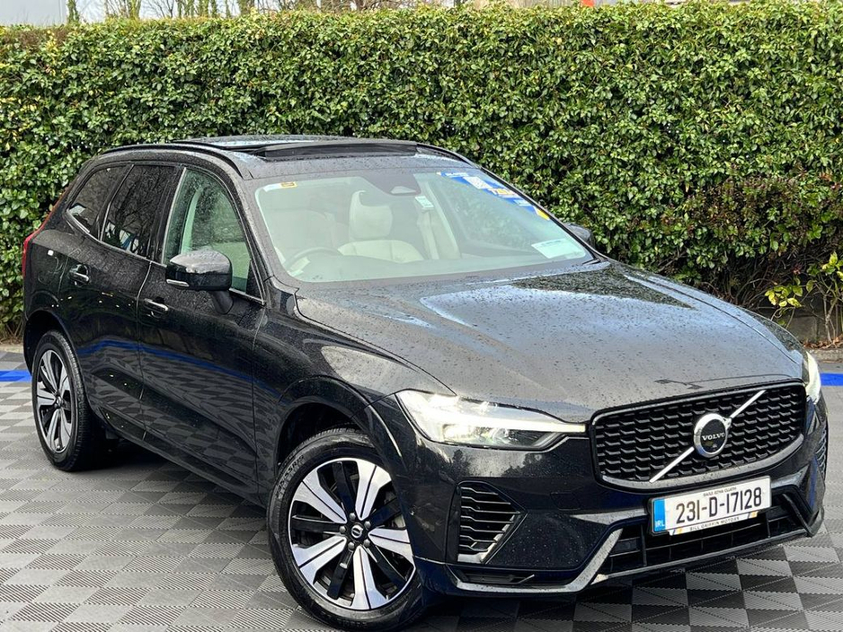 2023 Volvo XC60 T6 PLUS DARK AWD 2.0 * HUGE SPEC * // OPENING PAN ROOF // 360 PARKING CAMERAS // APPLE CARPLAY/ANDROID AUTO €38,900