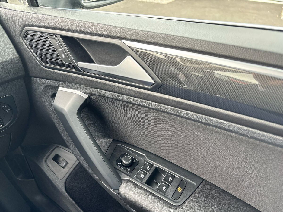 2022 Volkswagen Tiguan 2.0 TDI 150HP Elegance €34,975