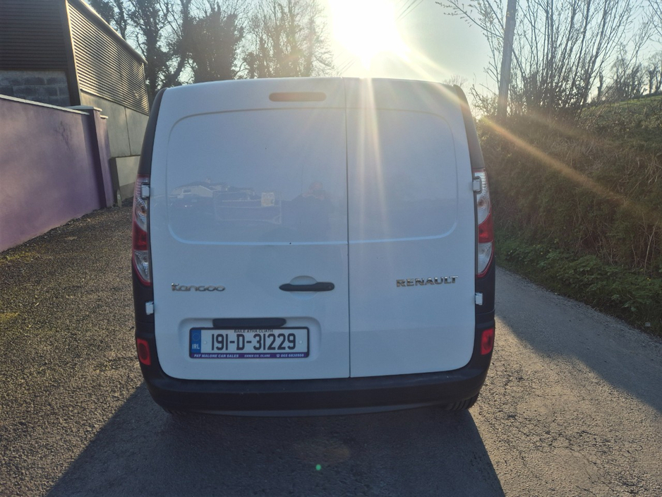 2019 Renault Kangoo - image 5