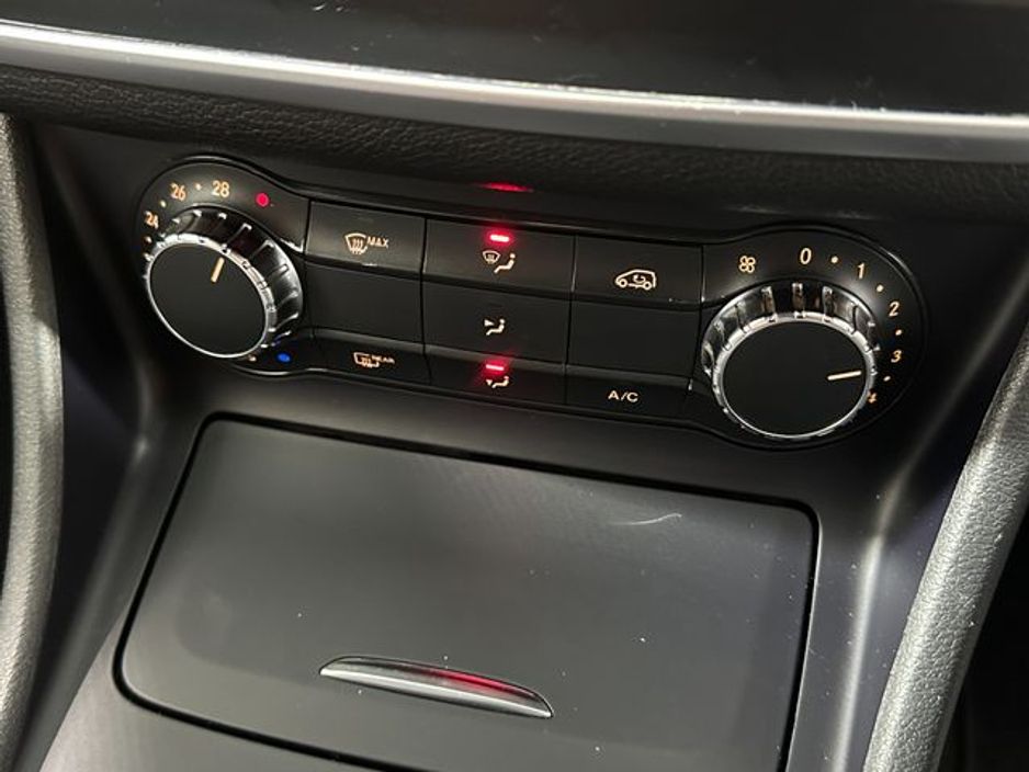 2016 Mercedes-Benz CLA Class AMG Line 200D €18,800