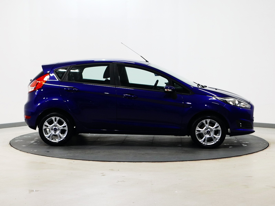 2017 Ford Fiesta *38* ZETEC 1.25 60PS M5 5DR MCA 4DR €9,900