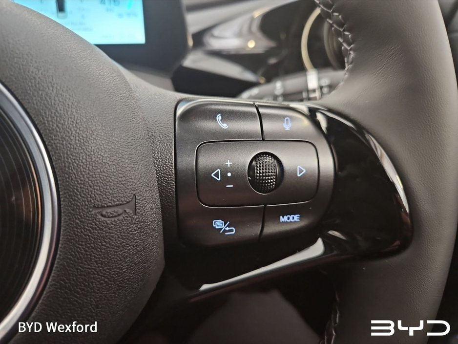 2026 BYD Dolphin Design 60.4kWh €34,706