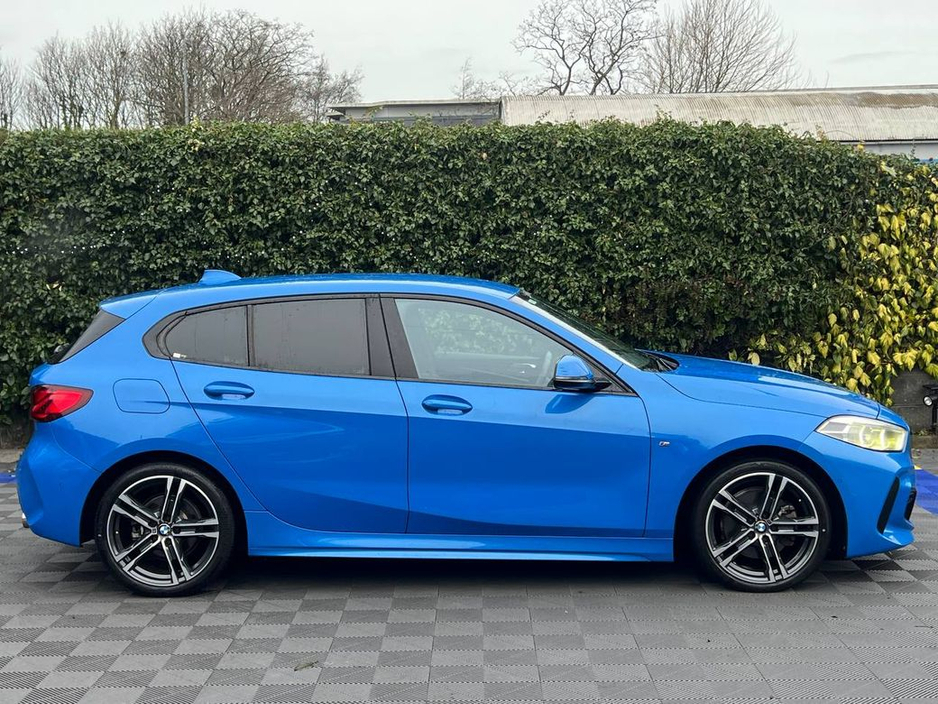 2020 BMW 1 Series 118D M-SPORT 2.0 AUTO // VERY LOW MILEAGE // SUEDE M-SPORT INTERIOR // REVERSE CAMERA // WIRELESS CHARGING BAY €27,950