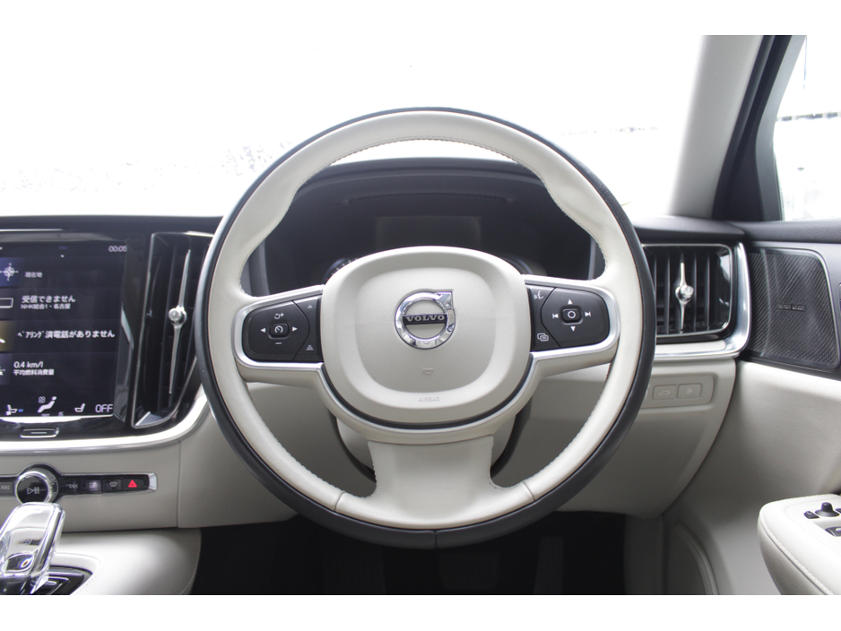 2020 Volvo S60 - image 21