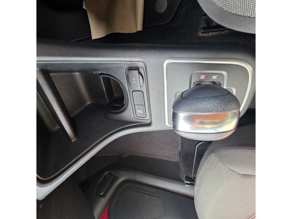 2015 Volkswagen up! - image 18