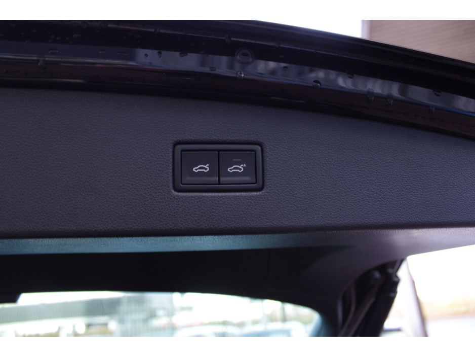 2019 Volkswagen Tiguan 2.0TDI 150BHP R-LINE EDITION 4 MOTION  AUTOMATIC // 1 OWNER CAR WITH ONLY 124,000KMS // BUY WITH CONFODENCE AA AND SIMI APPROVED DEALER 2026 // FINANCE ARRANGED // ALL TRADE INS WELCOME // €25,950