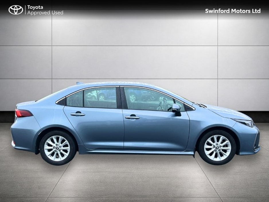 2023 Toyota Corolla LUNA 4DR AUTO €26,950