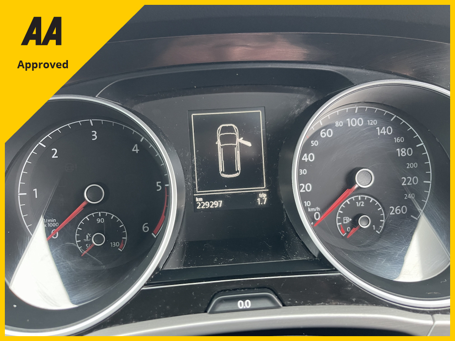 2016 Volkswagen Touran CL BLUEMOTION 1.6 TDI MANUAL 6SPEED FWD 115 €10,950