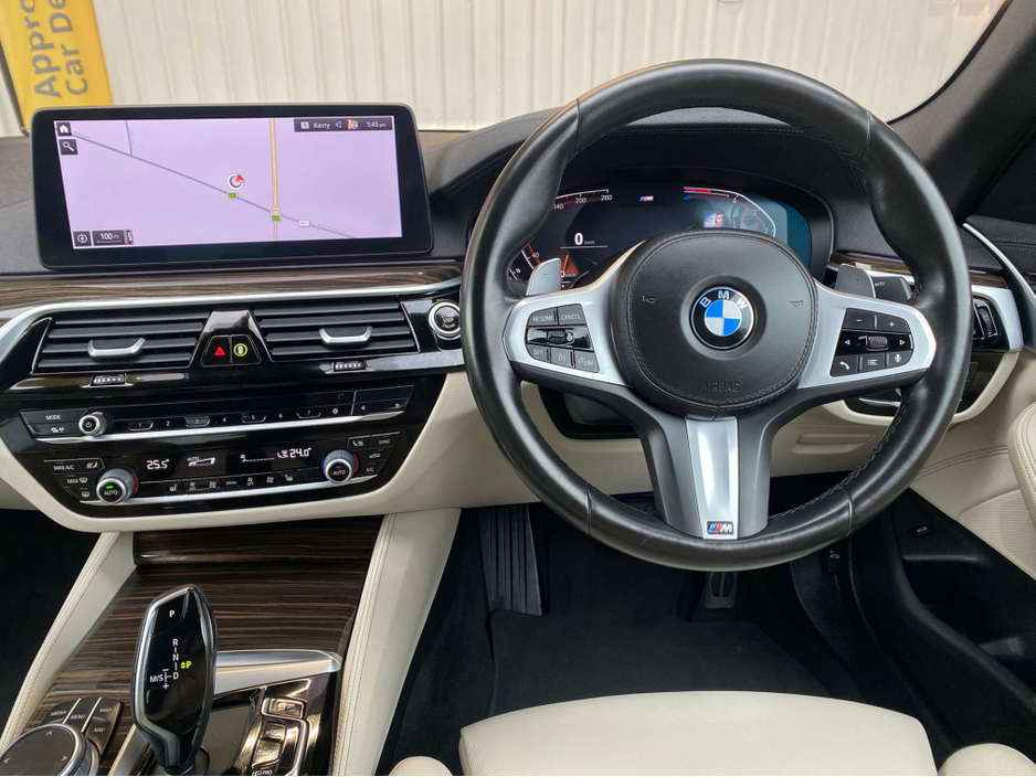 2022 BMW 5 Series D 5SMA 4DR AUTO M SPORT €42,650