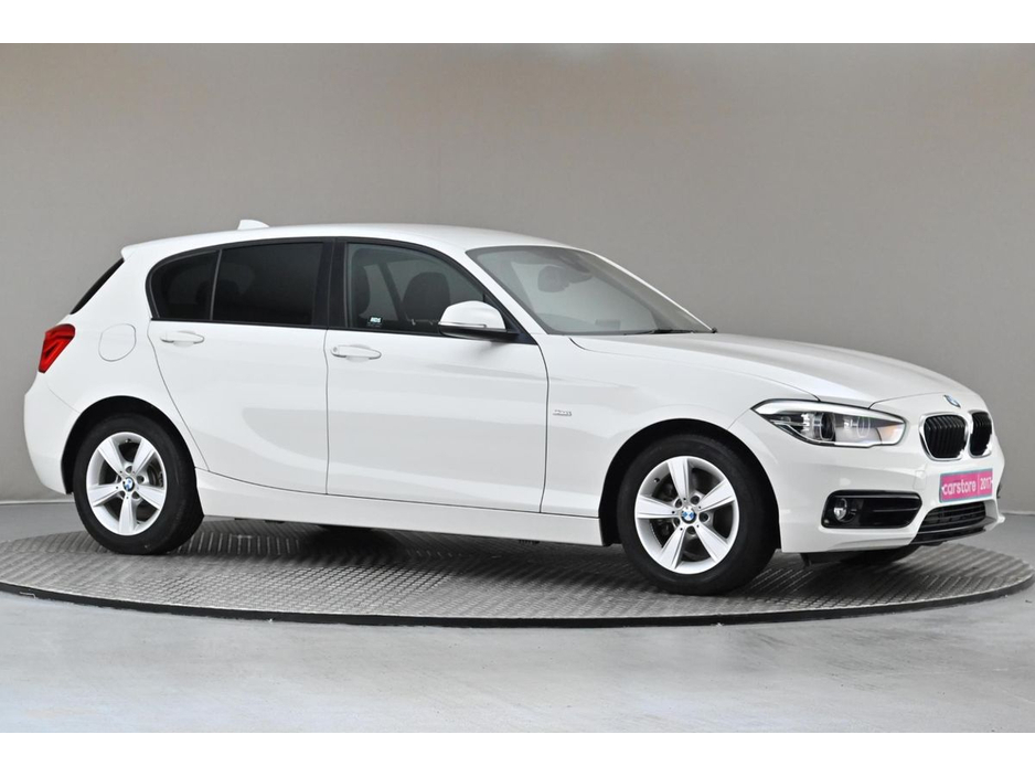 2017 BMW 1 Series - image 12