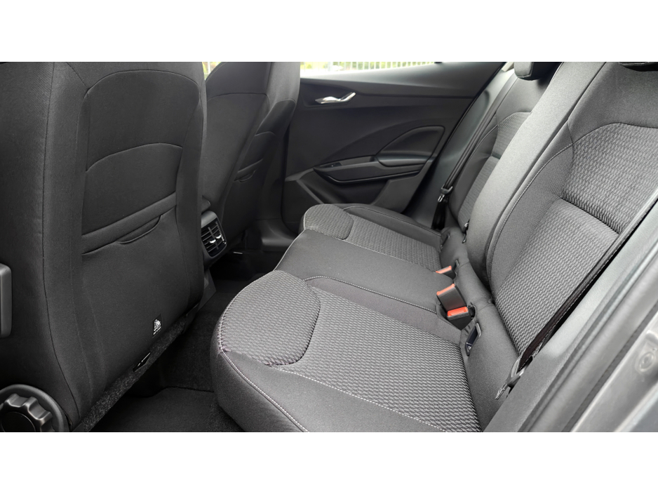 2024 Skoda Fabia SELECTION 1.0 MPI 80HP- F+R PARK ASSIST- DIGITAL COCKPIT- WIRELSS CAR PLAY + ANDROID AUTO €22,950